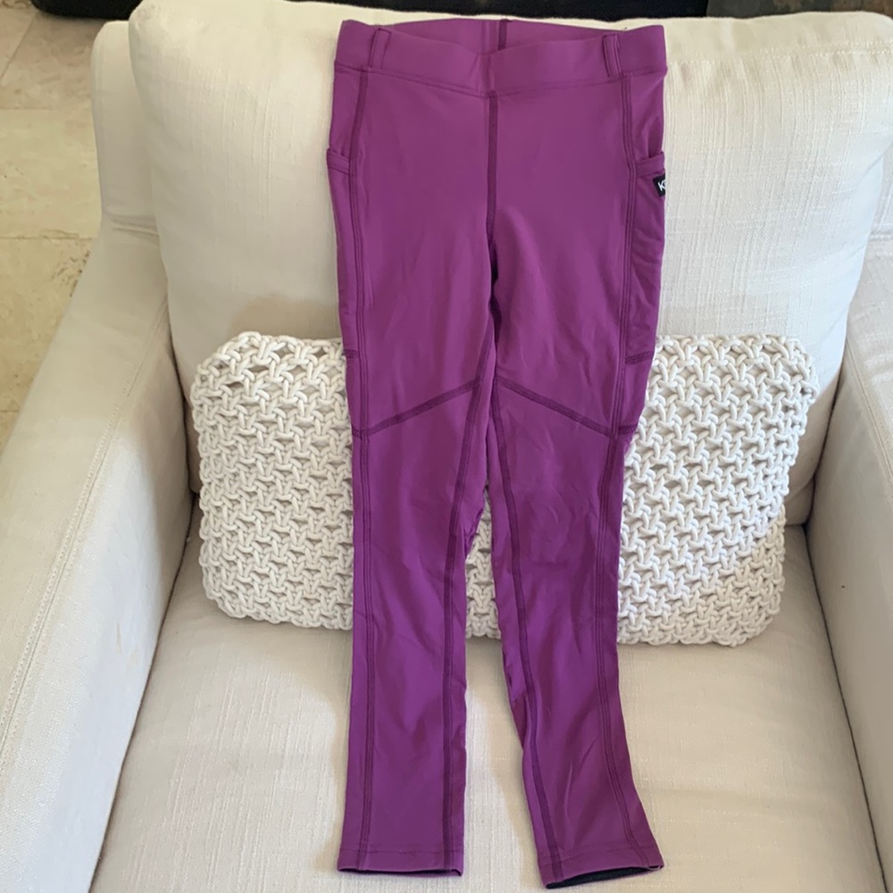 Kerrit’s lightweight, breathable English riding tights
